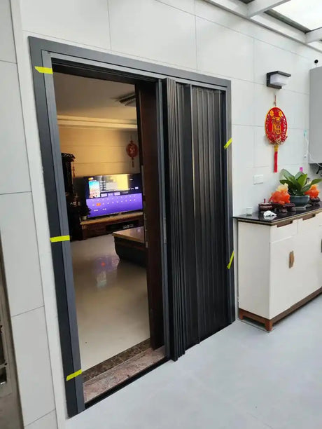 Retractable Fly Screens in Australia: Not Just for the Flies